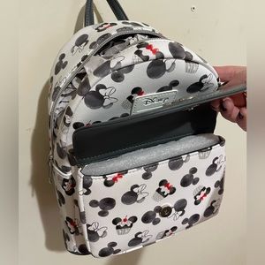 New LoungeFly Mickey/Minnie cupcakes